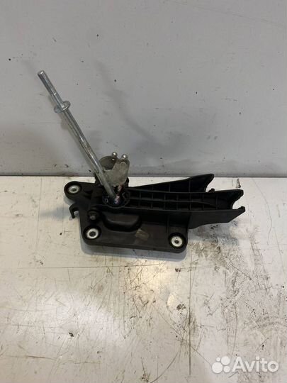 Ручка кпп Mazda 3