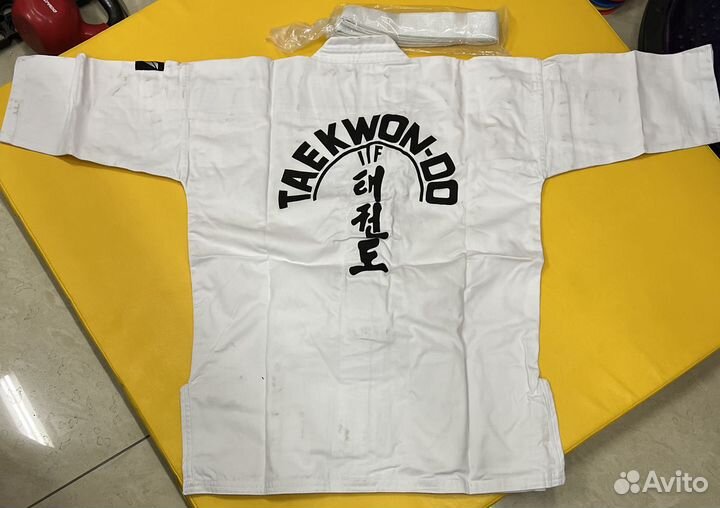 Кимоно для тхэквондо 140
