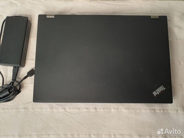 Lenovo Thinkpad P50 Intel Xeon + nvidia Quadro