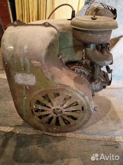 Бензо двигатель