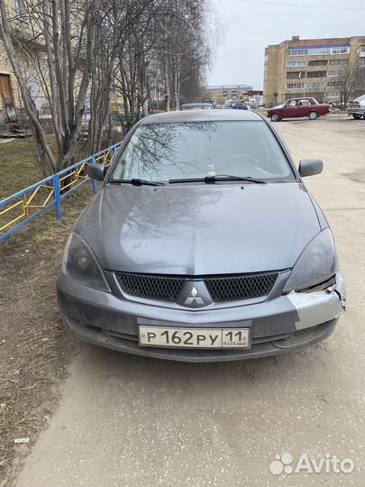 Машина mitsubishi lancer 9