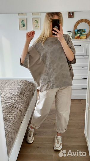 Блузка. Хлопок. Вышивка. 50-56. Италия