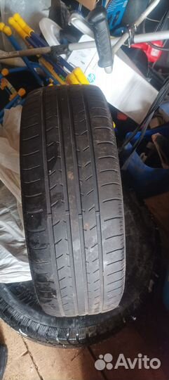 DoubleStar DH02 225/60 R17