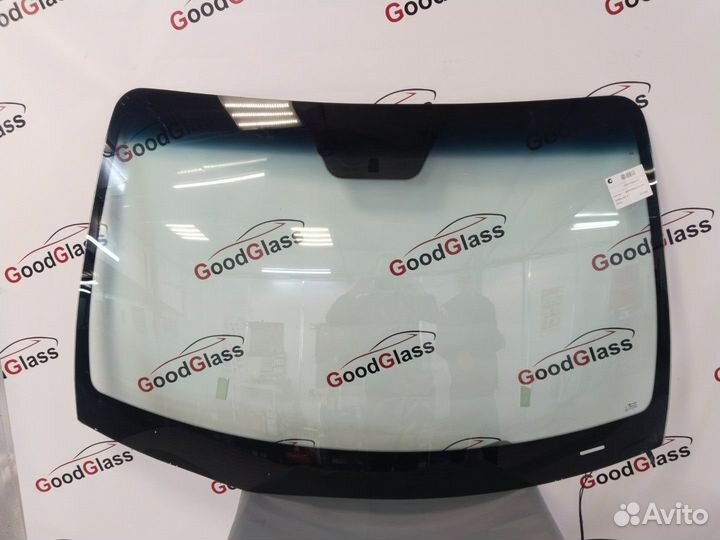 Лобовое стекло Hyundai Santa Fe 2 06-10 год