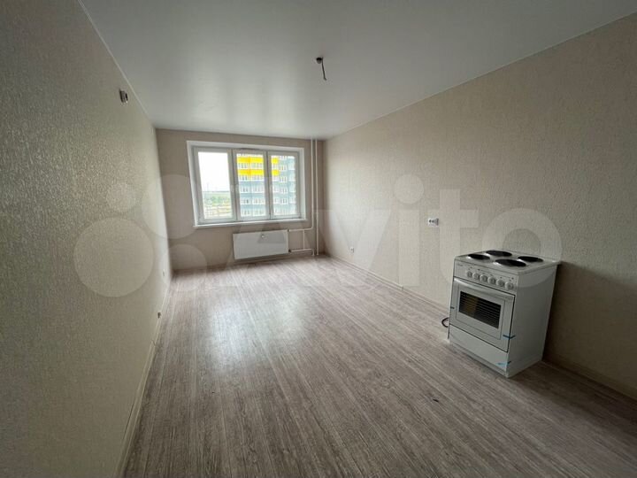 2-к. квартира, 44 м², 1/18 эт.