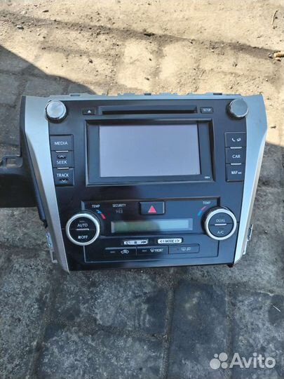 Магнитола таета камри V50 2013г