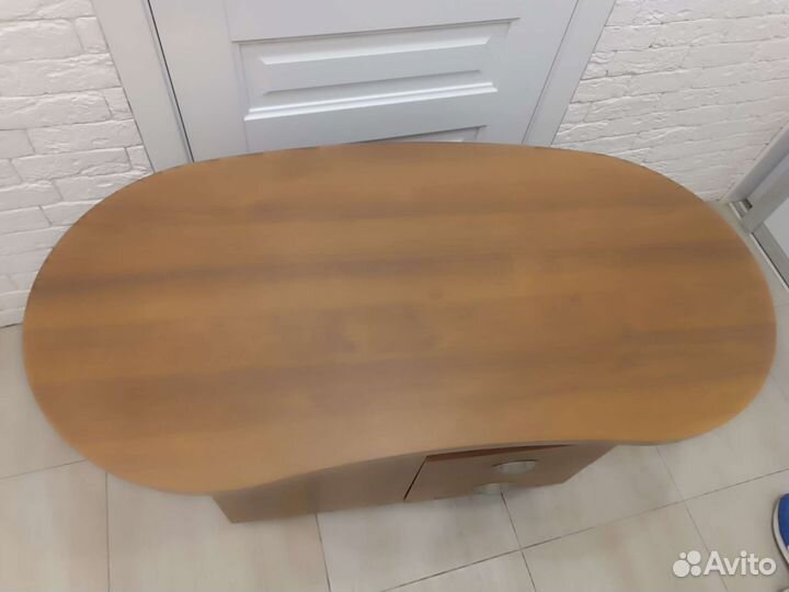 Тумба на колесиках