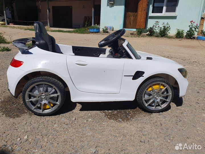 Детская машинка