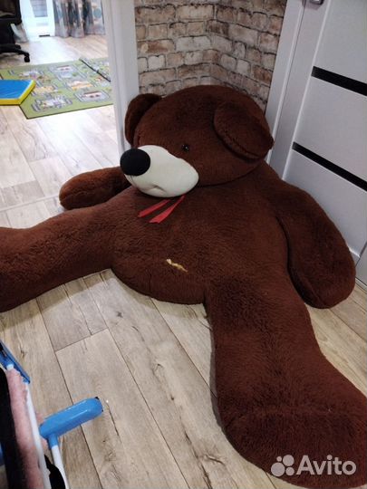 Плюшевый медведь