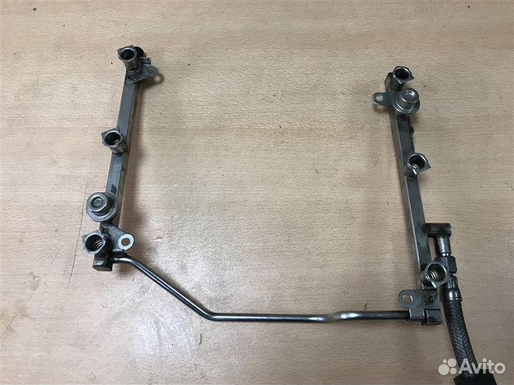 Рейка топливная (рампа) Mercedes-Benz S-Class W221