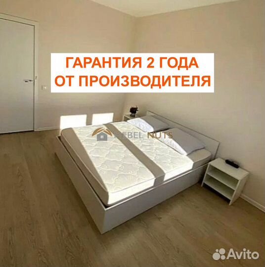 Кровать с матрасом