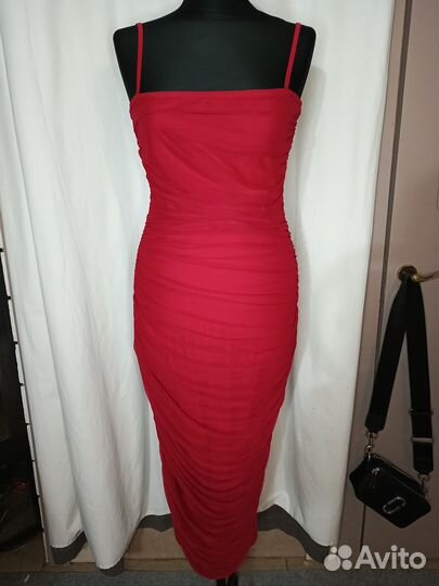 Вечернее платье 44