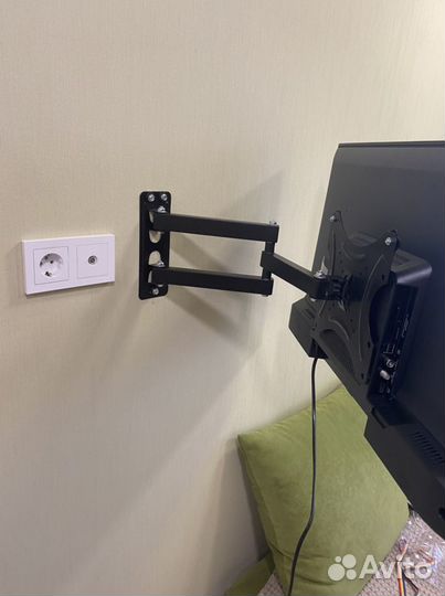 Кронштейн для телевизора