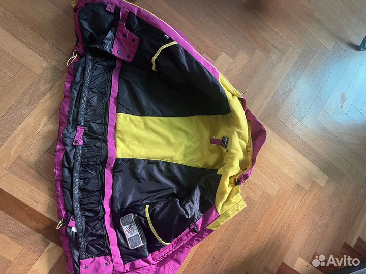 Горнолыжный костюм сноуборд