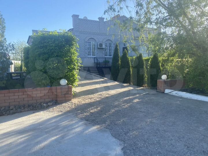 Дом 227,9 м² на участке 18 сот.