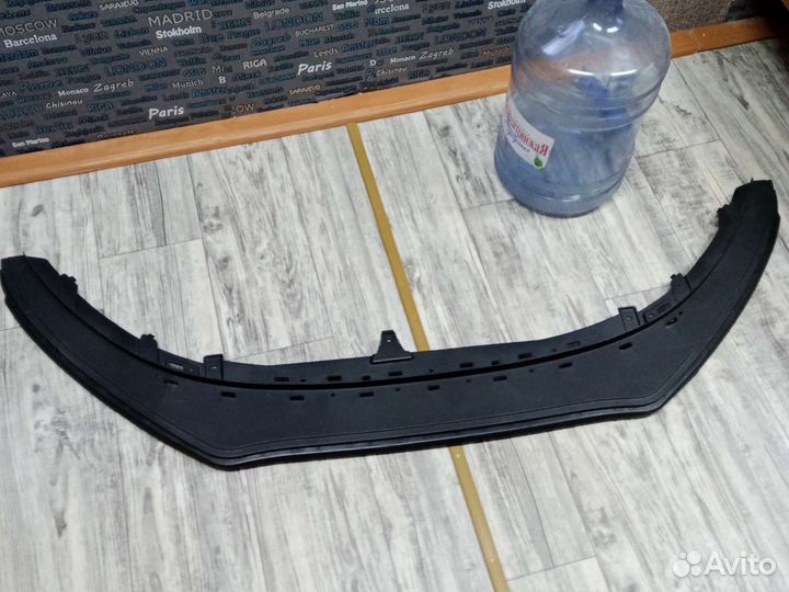 Заглушка бампера переднего volkswagen polo