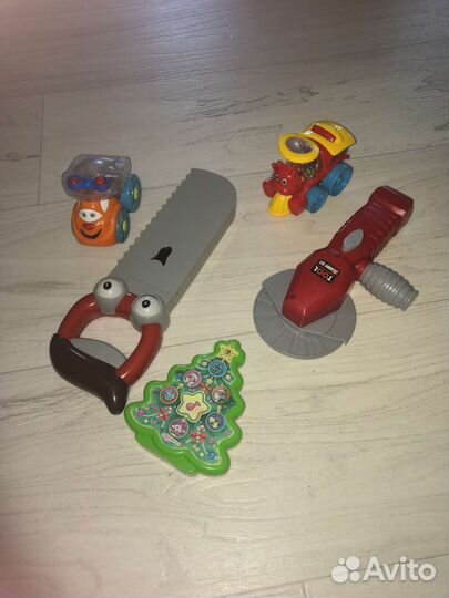 Развивающие игрушки