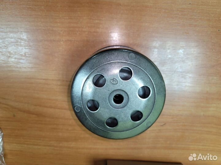 Сцепление в сборе 139QMB 50сс с колоколом