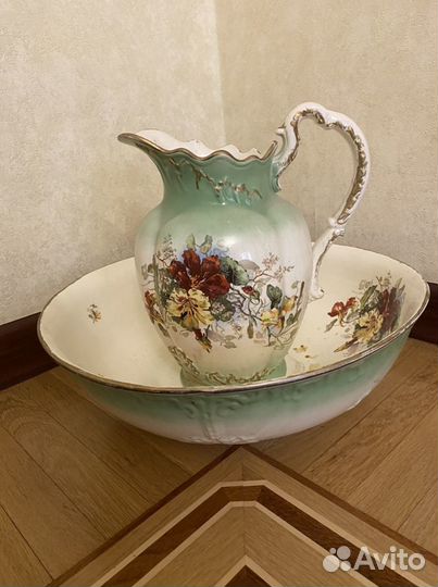 Антикварный набор для умывания. Таз и Кувшин