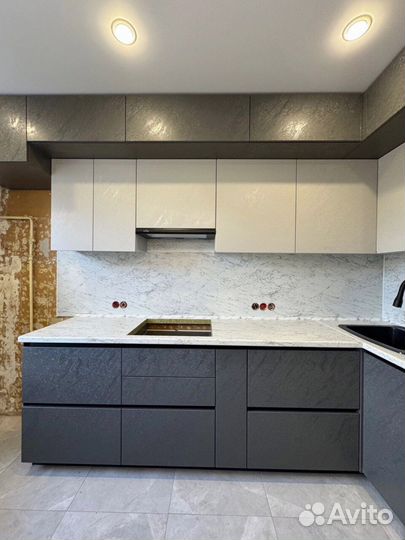 Кухни на заказ + комплексное меблирование