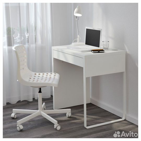 Компьютерный стол IKEA mikke