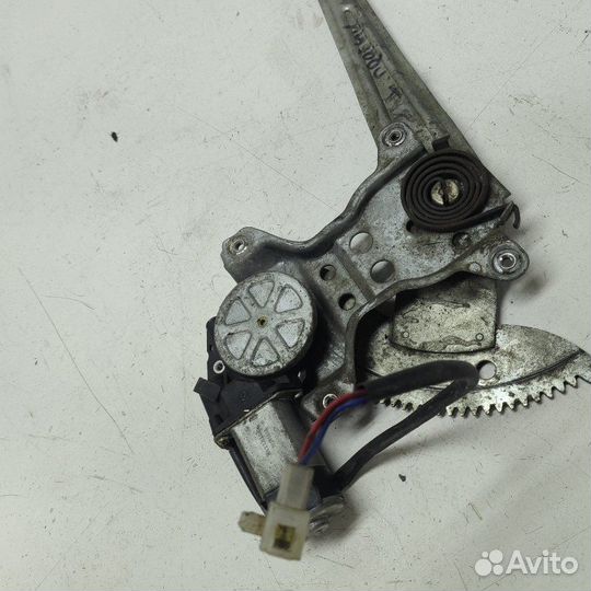 Стеклоподъемный механизм задний правый Toyota
