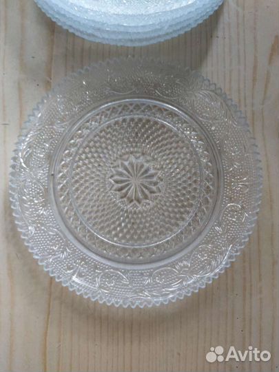 Набор тарелок стекло