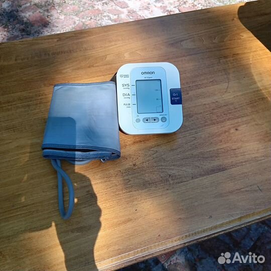 Тонометр автоматический omron