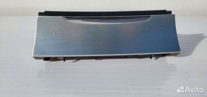 Пепельница Passat B6 3C0863284A