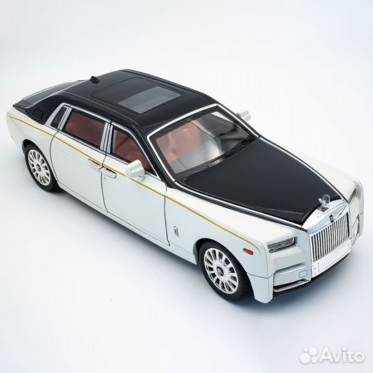 Детская машинка Rolls-Royce Phantom 1:18