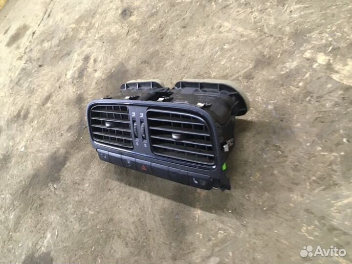 Дефлектор Volkswagen Polo