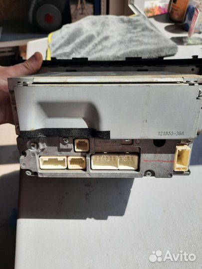 Штатная магнитола на toyota camry 40