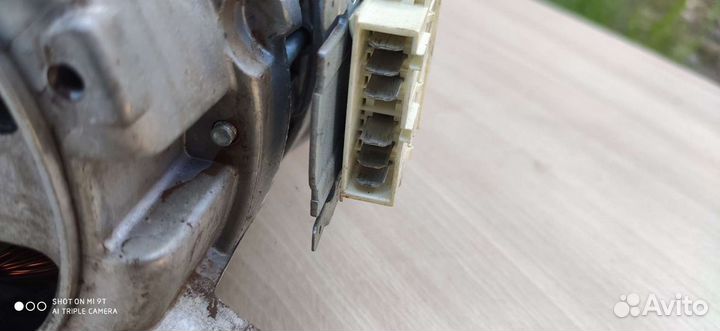 Мотор двигатель Indesit Ariston