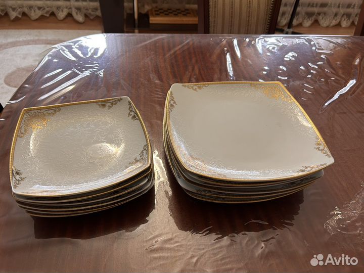 Набор тарелок новые