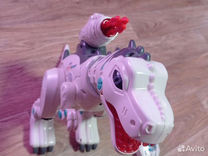 Радиоуправляемый робот интерактивный стреляющий