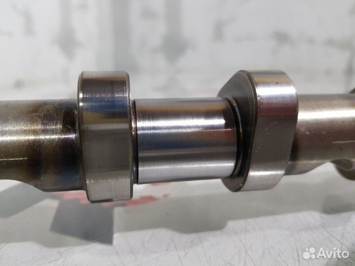 Распредвал впускной Audi A3 8P1 AXW 2004