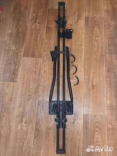 Велокрепление на крышу thule