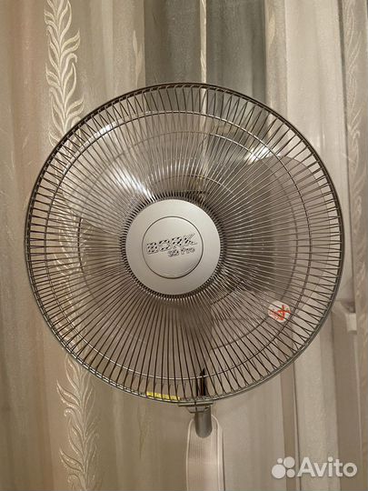 Вентилятор напольный bork