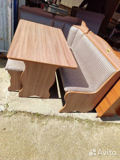 Кухонный уголок