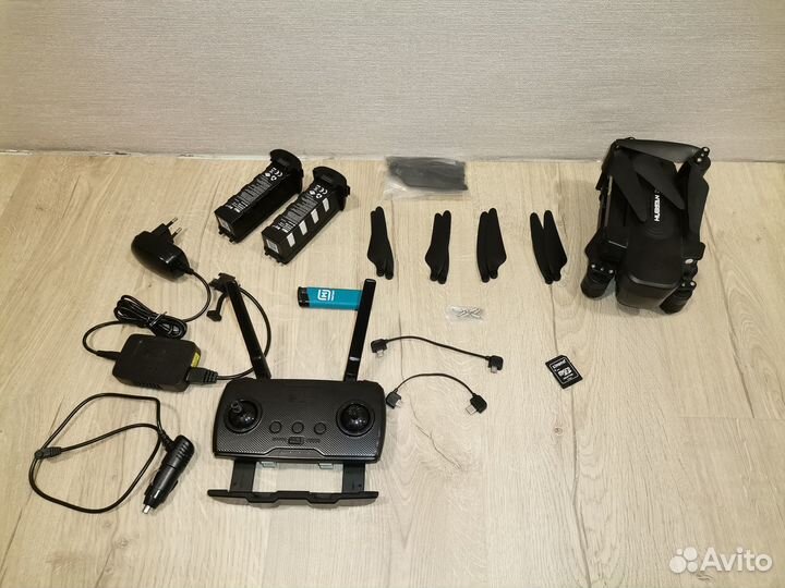 Квадрокоптер hubsan zino pro (full HD \ 4 км)