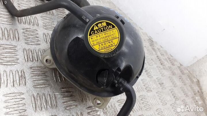 Бачок расширительный Toyota Corolla