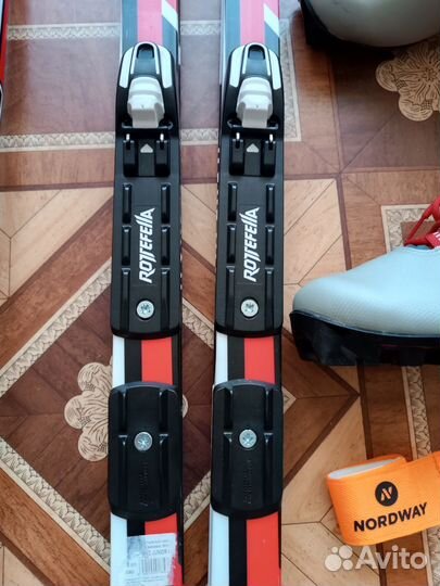 Беговые лыжи