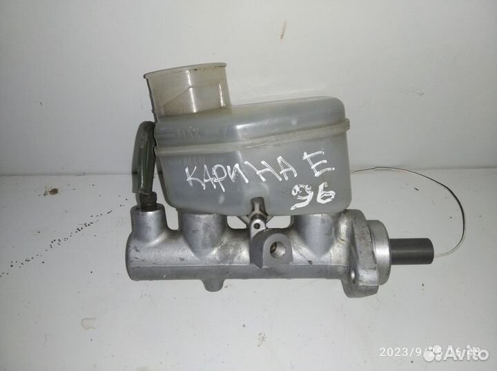 Главный тормозной цилиндр Тойота Карина Е 199