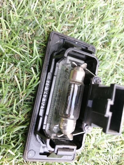 Подсветка номера задняя левая Audi A4 B8 cdnc 2011