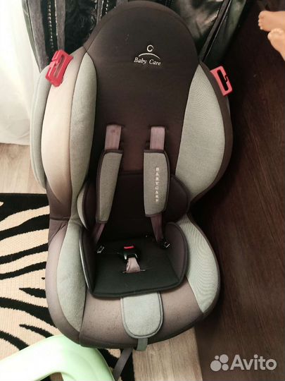 Автомобильное кресло
