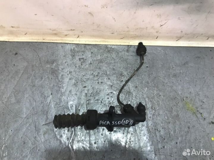 Рабочий цилиндр сцепления Citroen Xsara Picasso