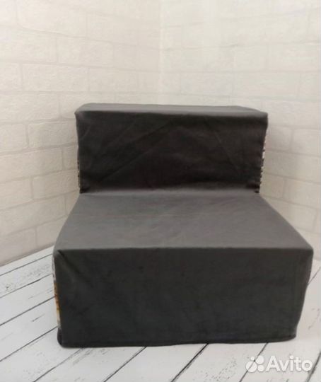 Подставка ступенька для мелких собак