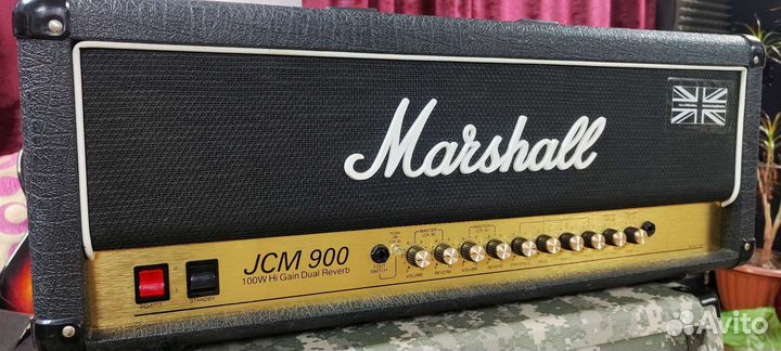Marshall JCM 900