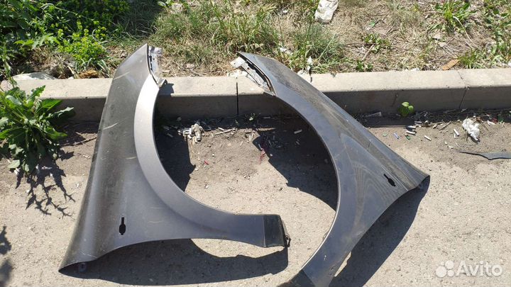 Крыло правое а ладу гранту 14 г