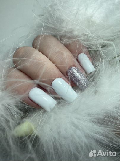 Маникюр/педикюр